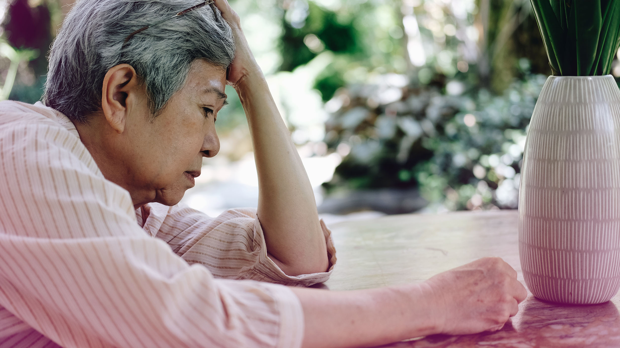 Article Banner How does Menopause Affect Bladder Control
